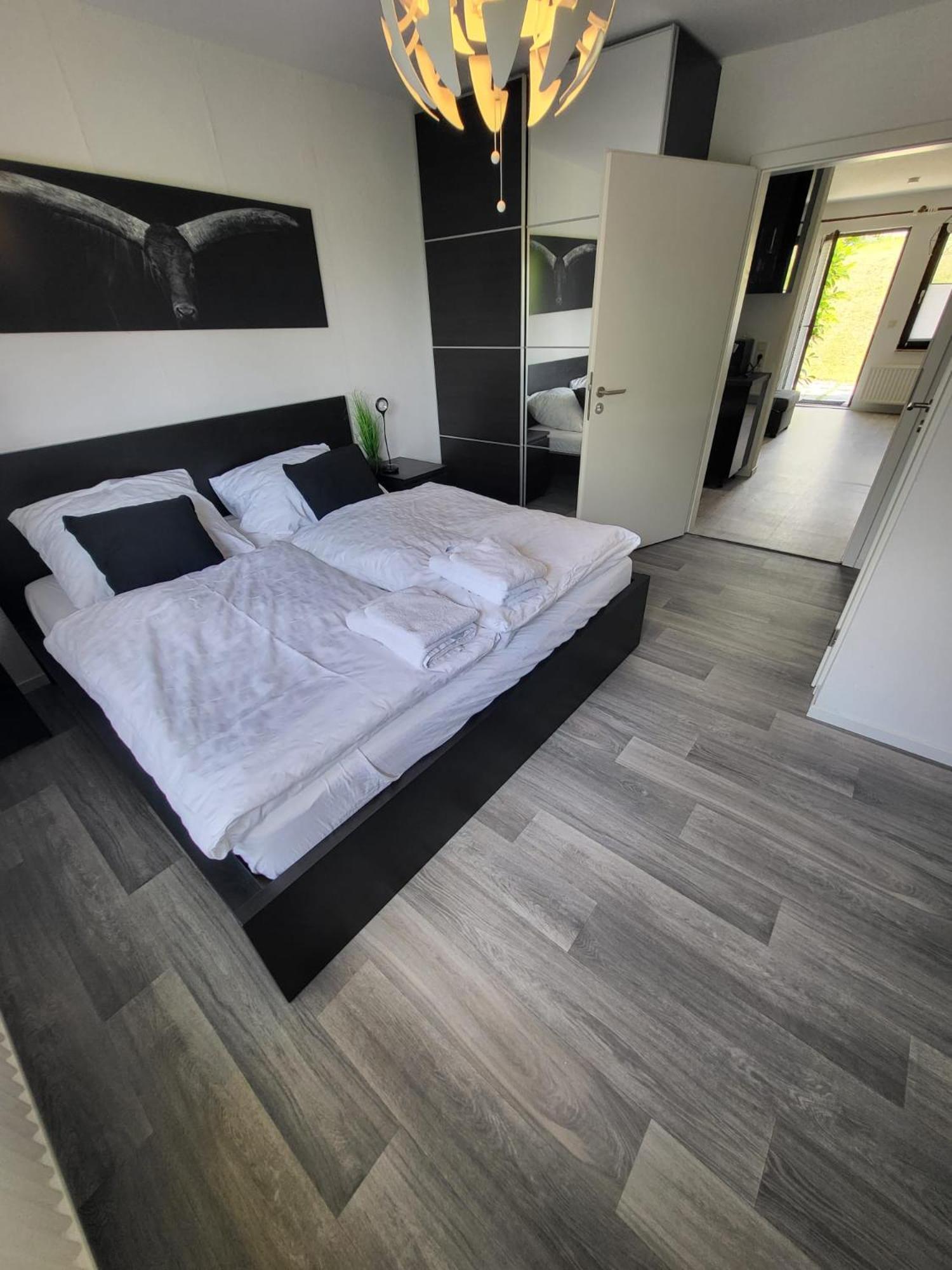 D&B Staycation Ferienpark Niedenstein Екстер'єр фото